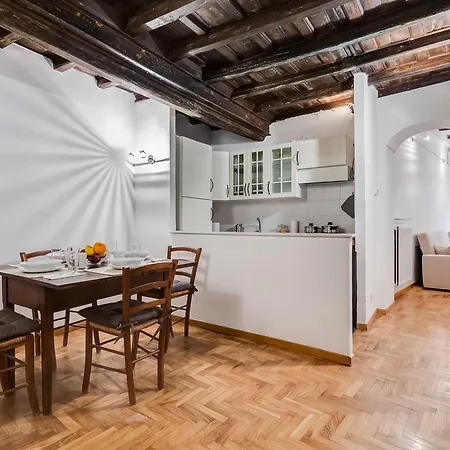 Apartment Cappellari Charme Rome